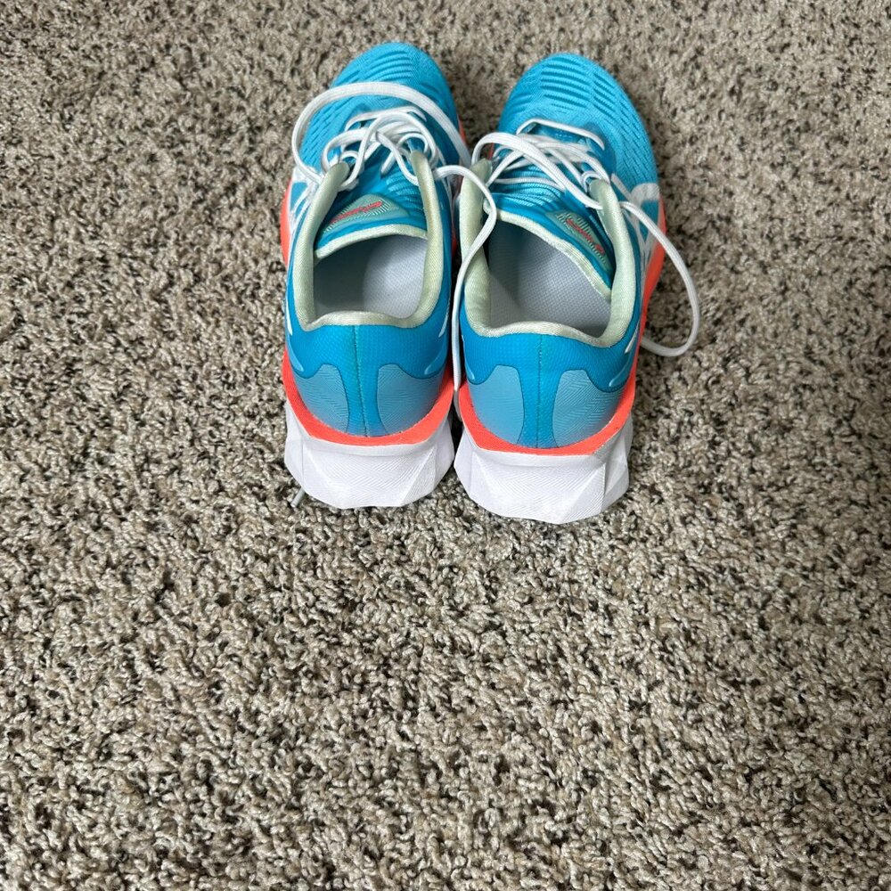 Zapatillas de running Asics Novablast para mujer - Picture 4 of 8